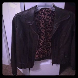 Short brown leather jacket